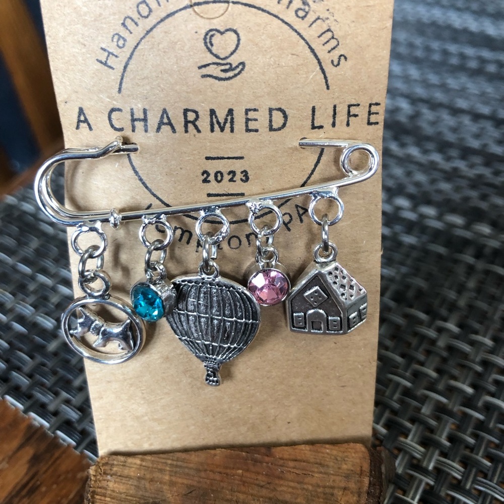 Toto, Balloon & Dorothy’s House =? Silver 2” Pin with Silver Charms